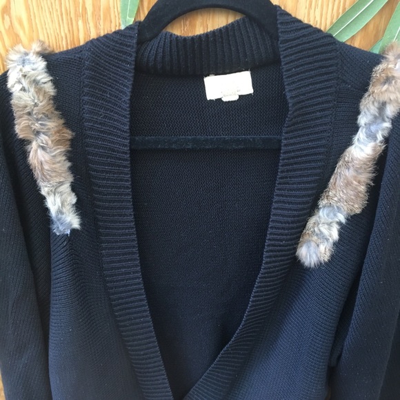 Urban Outfitters Black Sweater Fur Trim Cardigan - Picture 2 of 5